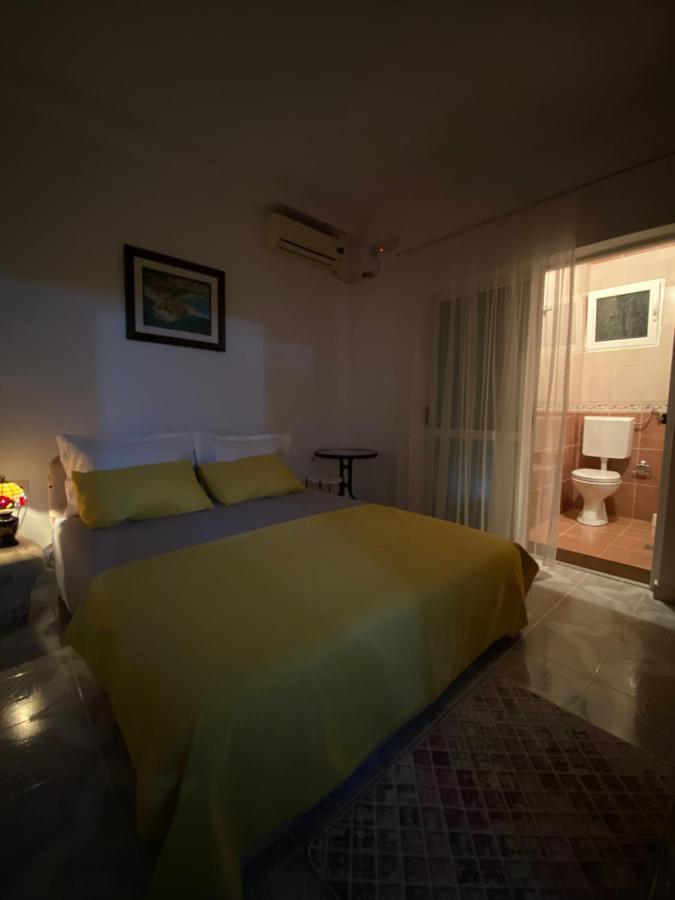 Guest House Nuhii Ulcinj Exterior photo